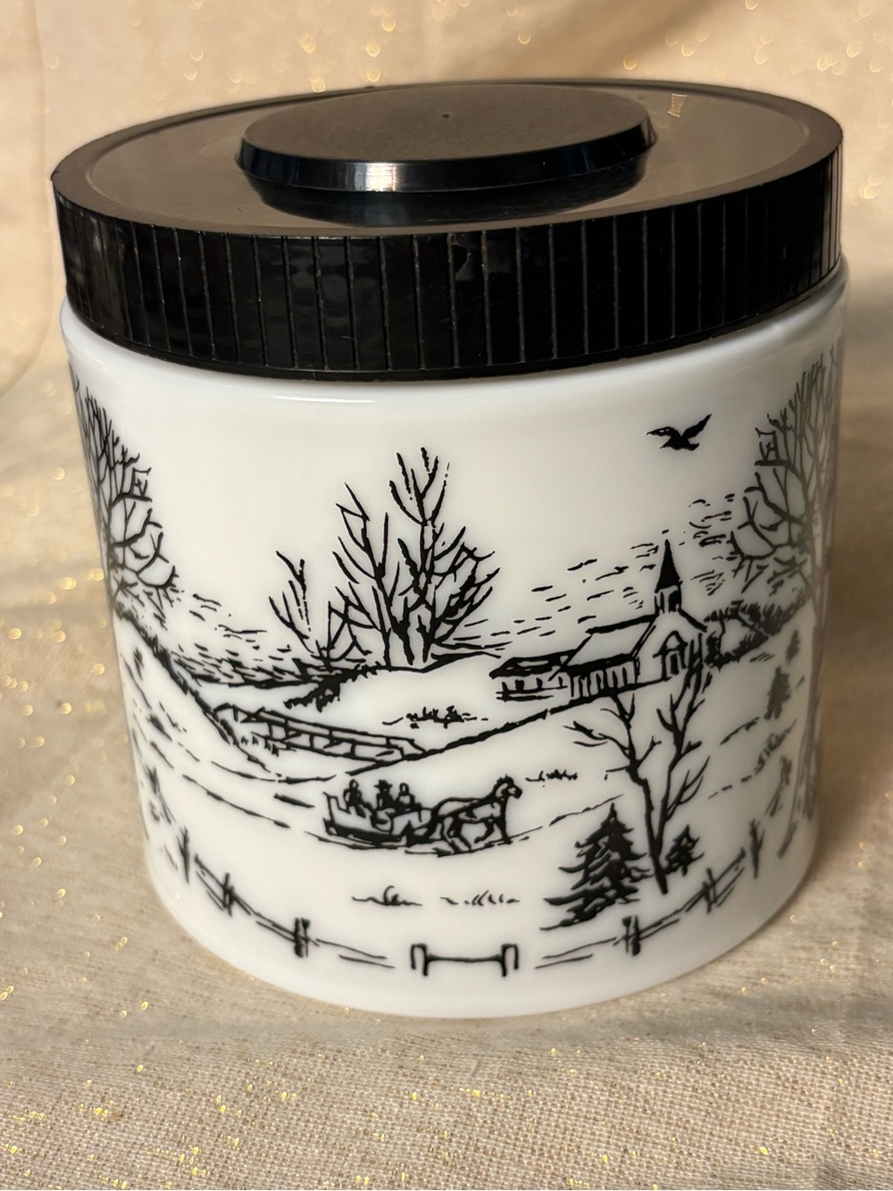 Vintage Maxwell House White Milk Glass Coffee Canister Winter Scenes 5" Tall
